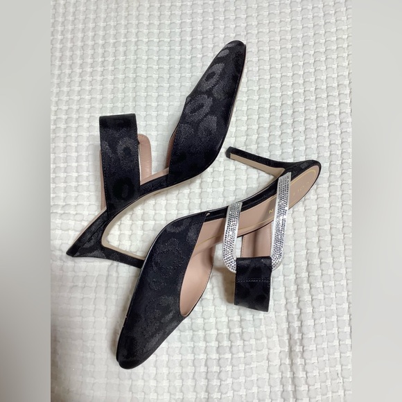 Very DRESSY🌹Embellished Mule pumps🌹🌹🌹 - Picture 5 of 13